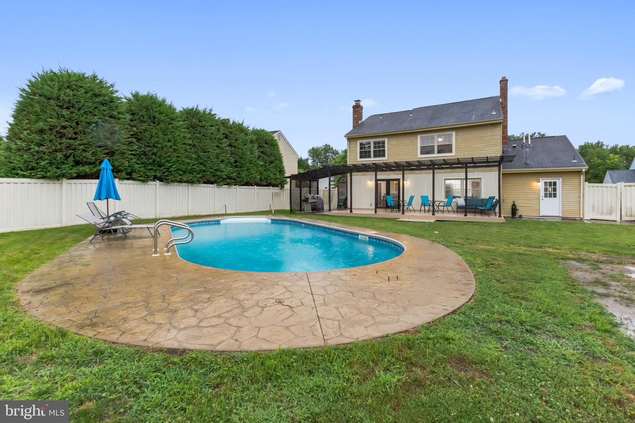 11 Devonshire Road Mount Laurel, NJ 08054 - Photo 5 of 25 Gallery Image 5