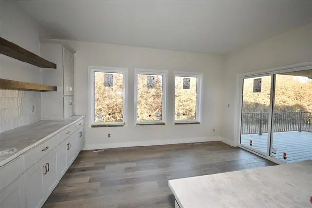 $899,500 | 8364 Northeast 77th Terrace, Kansas City, MO 64158