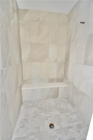 $899,500 | 8364 Northeast 77th Terrace, Kansas City, MO 64158