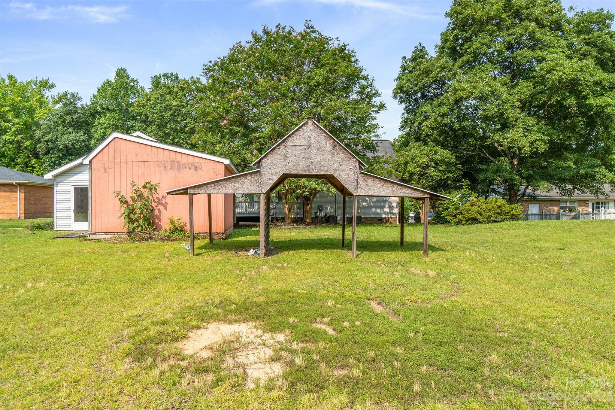 306 Sowers Ferry Road, Unit 20 Salisbury, NC 28144 - Photo 3 of 32 Gallery Image 3