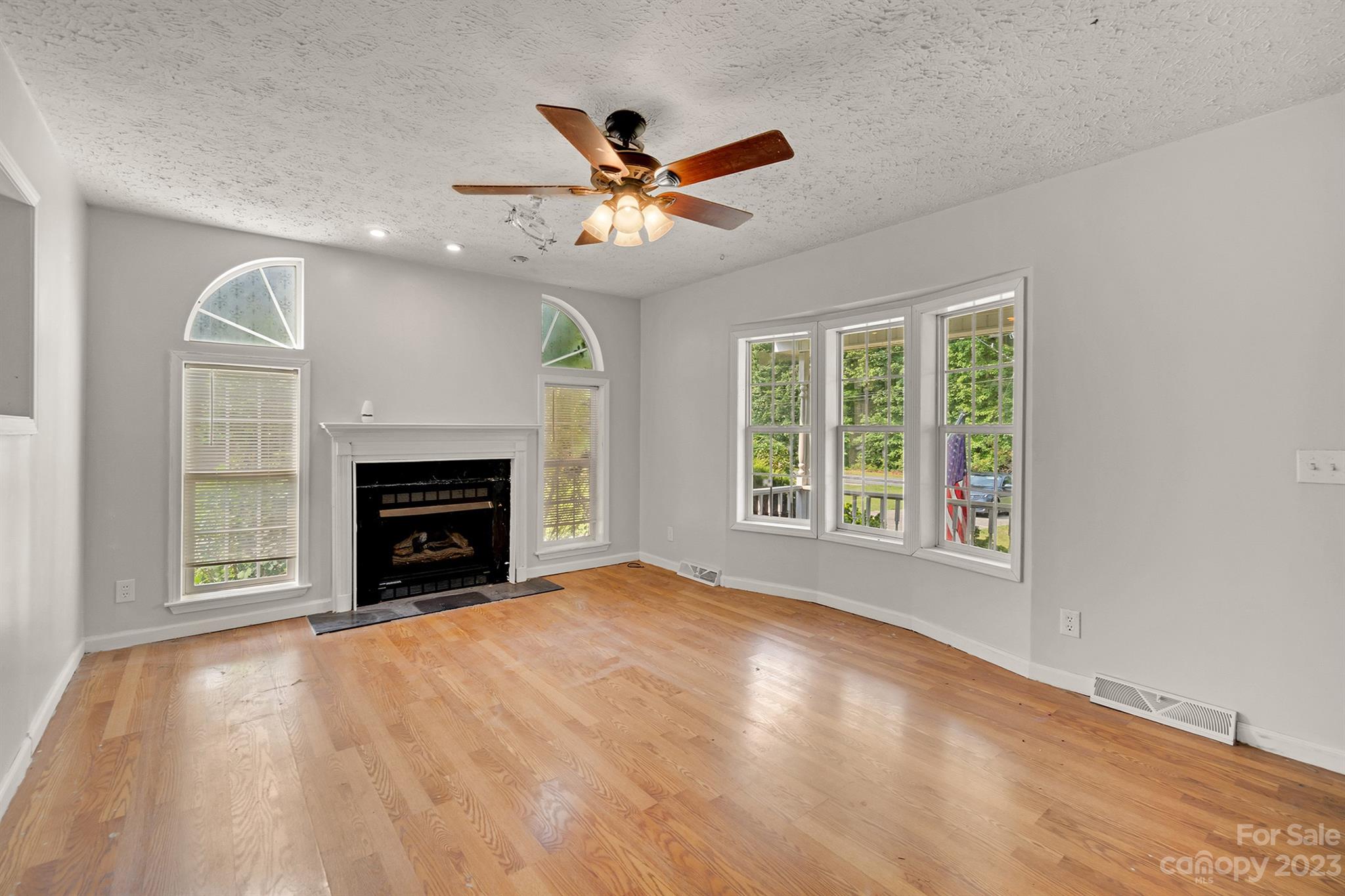 306 Sowers Ferry Road, Unit 20 Salisbury, NC 28144 - Photo 9 of 32 Gallery Image 9