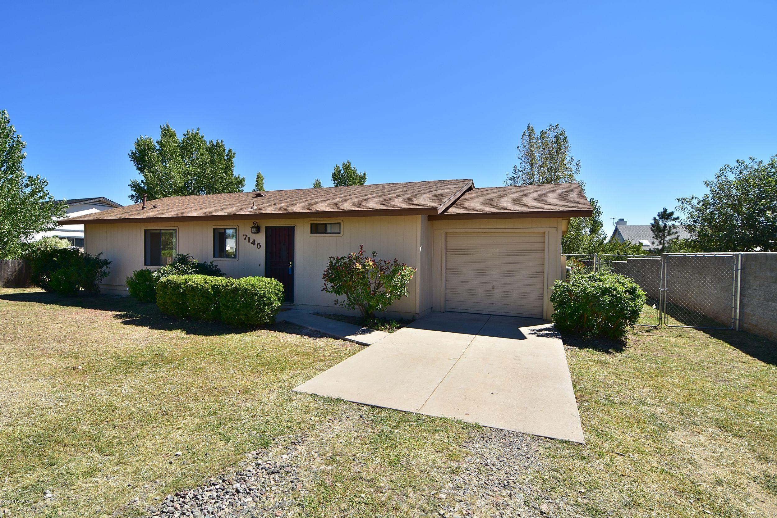 7145 East Silverlode Drive Prescott Valley, AZ 86314 - Photo 3 of 24 DSC_4175