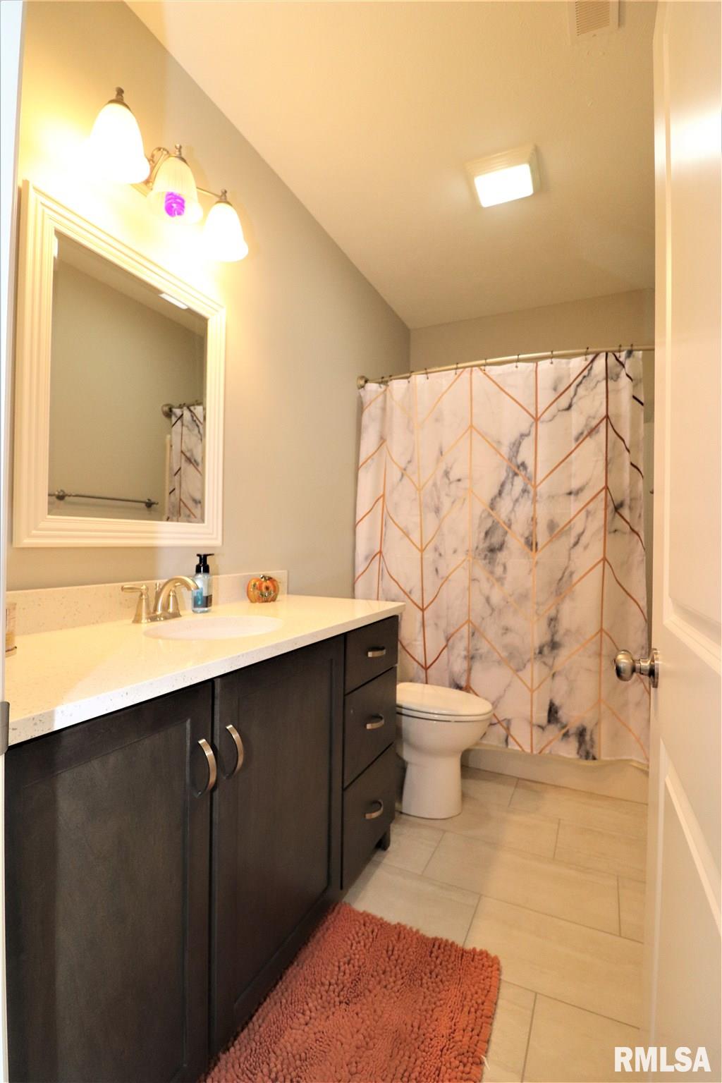 4712 Bellevue Drive Springfield, IL 62711 - Photo 32 of 37 Gallery Image 32