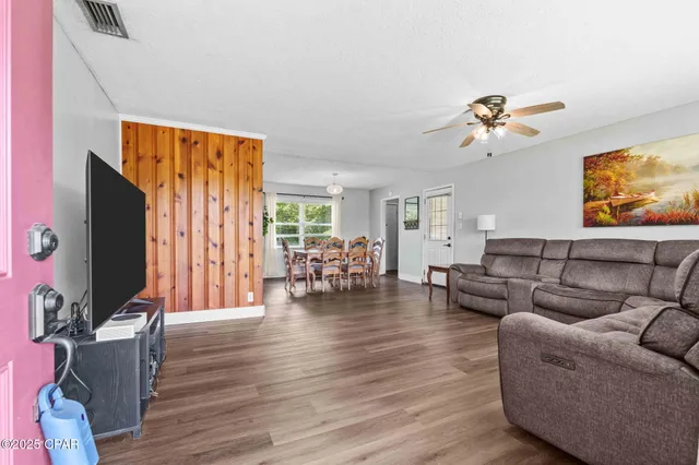 $259,900 | 2811 East 13th Street, Panama City, FL 32401