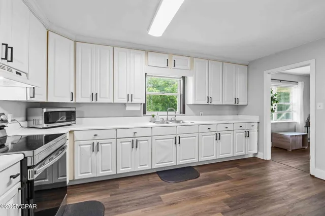 $259,900 | 2811 East 13th Street, Panama City, FL 32401