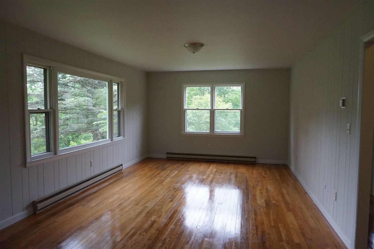 220 Tigertown Road Hartford, VT 05001 - Photo 11 of 24 Gallery Image 11