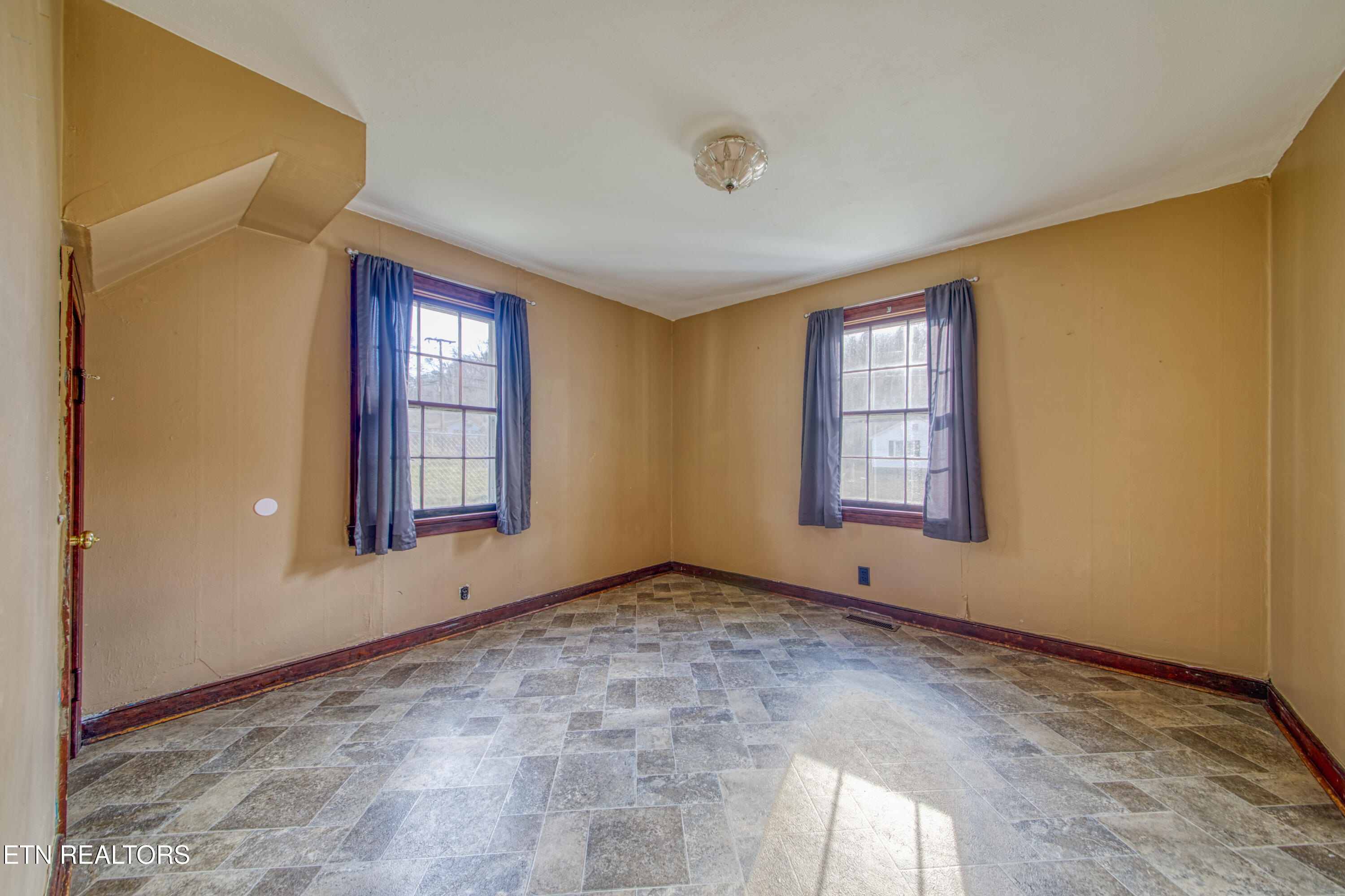 161 Tub Springs Road Harriman, TN 37748 - Photo 12 of 16 0H3A0145_12