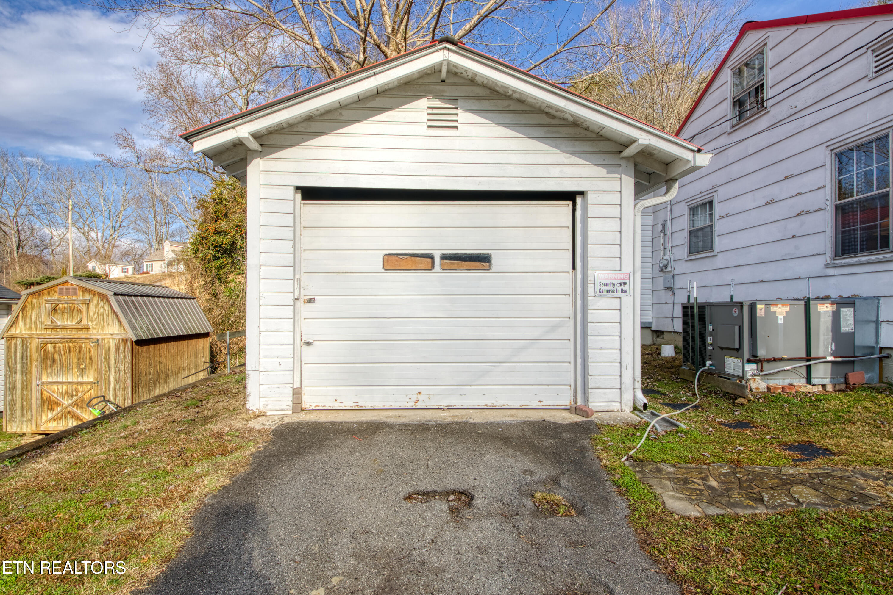 161 Tub Springs Road Harriman, TN 37748 - Photo 3 of 16 0H3A0112_3