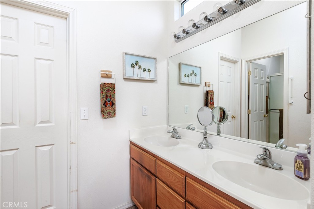2457 Winding Brook Road Paso Robles, CA 93446 - Photo 16 of 27