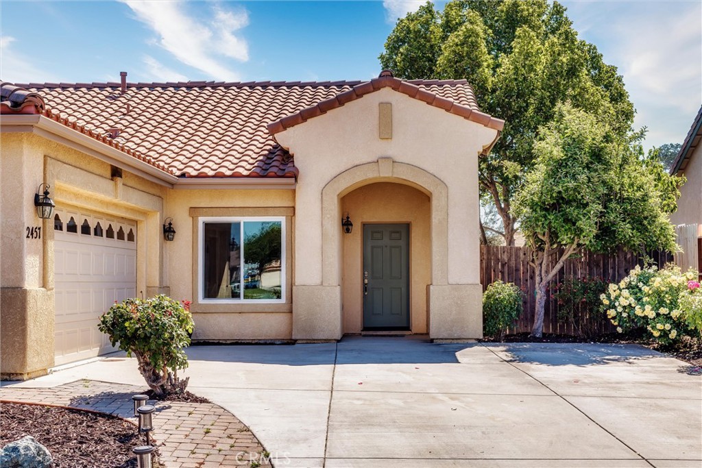 2457 Winding Brook Road Paso Robles, CA 93446 - Photo 2 of 27