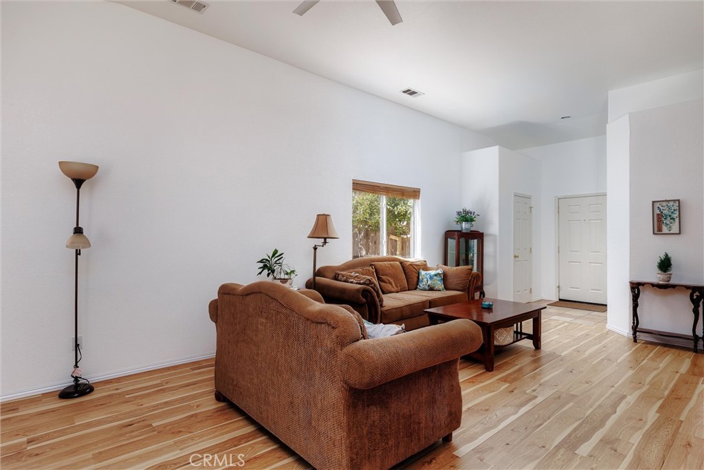 2457 Winding Brook Road Paso Robles, CA 93446 - Photo 8 of 27