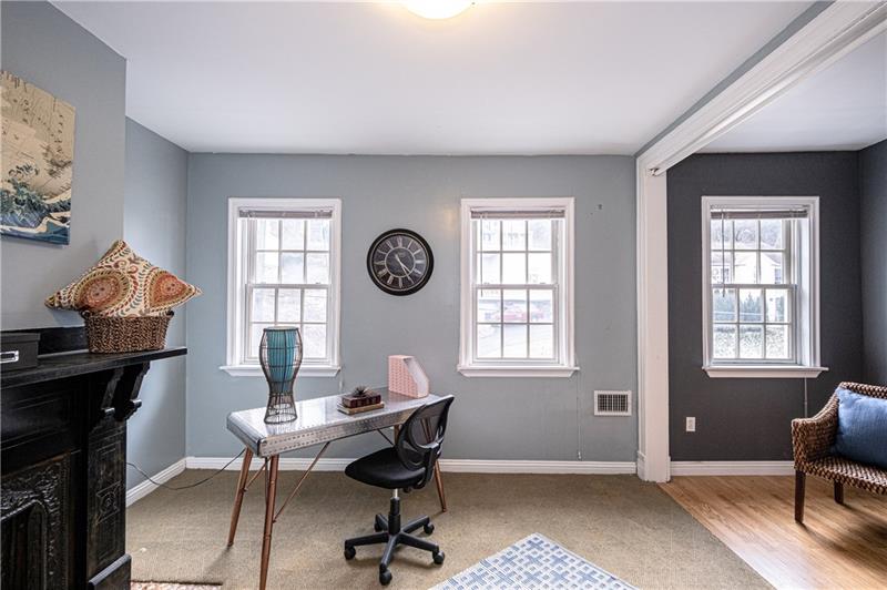 3393 Ridgway Street Pittsburgh, PA 15213 - Photo 19 of 25 Gallery Image 19