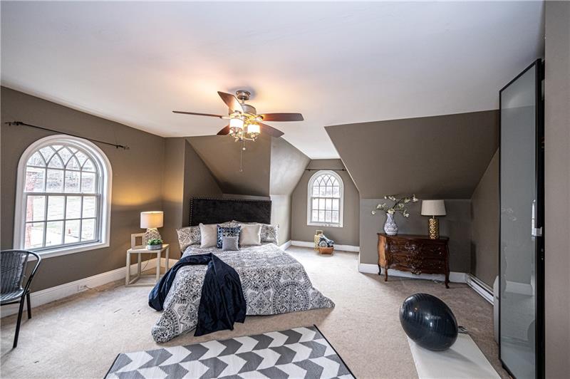 3393 Ridgway Street Pittsburgh, PA 15213 - Photo 22 of 25 Gallery Image 22