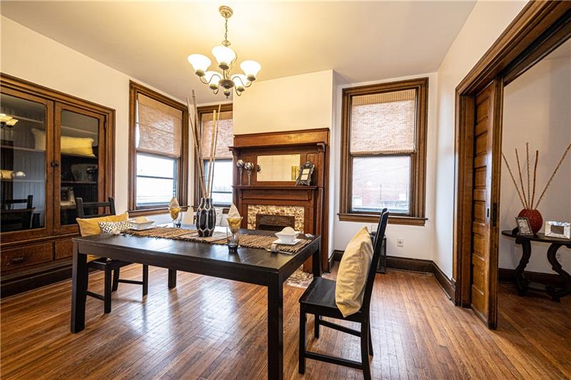 3393 Ridgway Street Pittsburgh, PA 15213 - Photo 6 of 25 Gallery Image 6