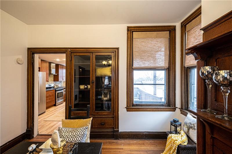 3393 Ridgway Street Pittsburgh, PA 15213 - Photo 7 of 25 Gallery Image 7