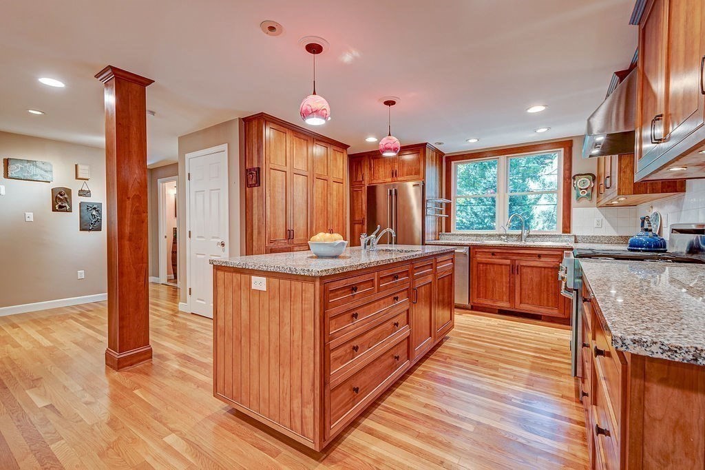 26 Revolutionary Road Acton, MA 01720 - Photo 7 of 37 Gallery Image 7