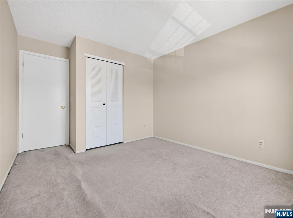 403 Poets Way, Unit 403 Mahwah, NJ 07430 - Photo 14 of 21