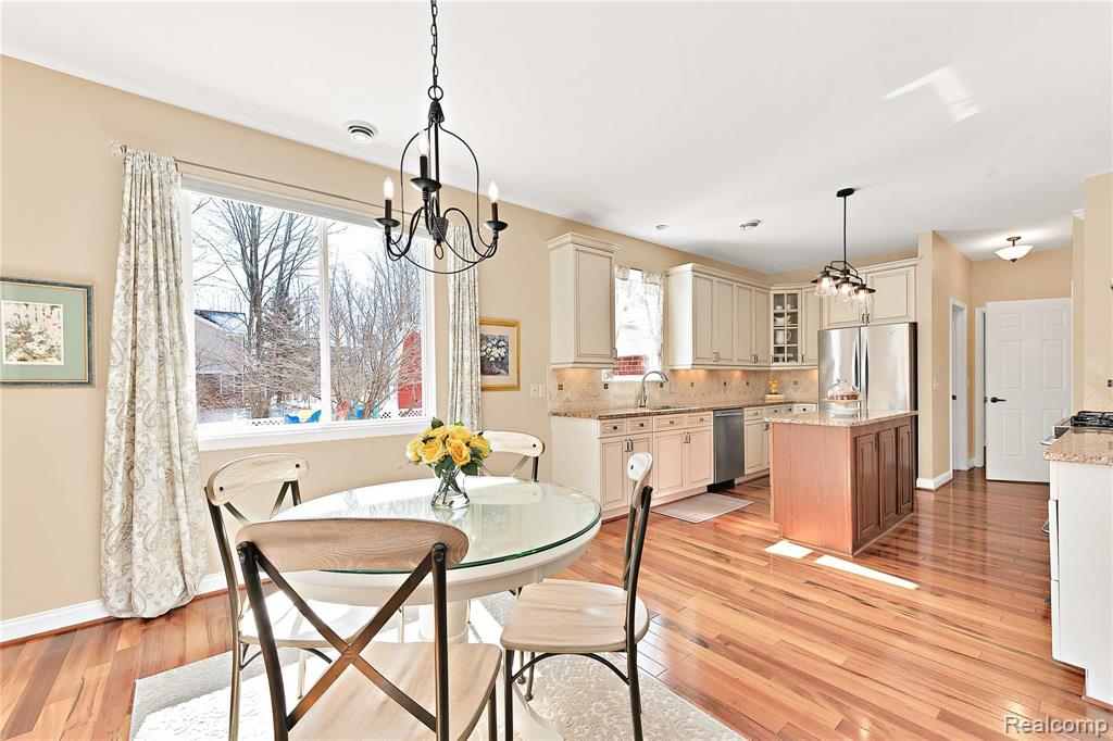 906 North Beck Road Canton, MI 48187 - Photo 13 of 73