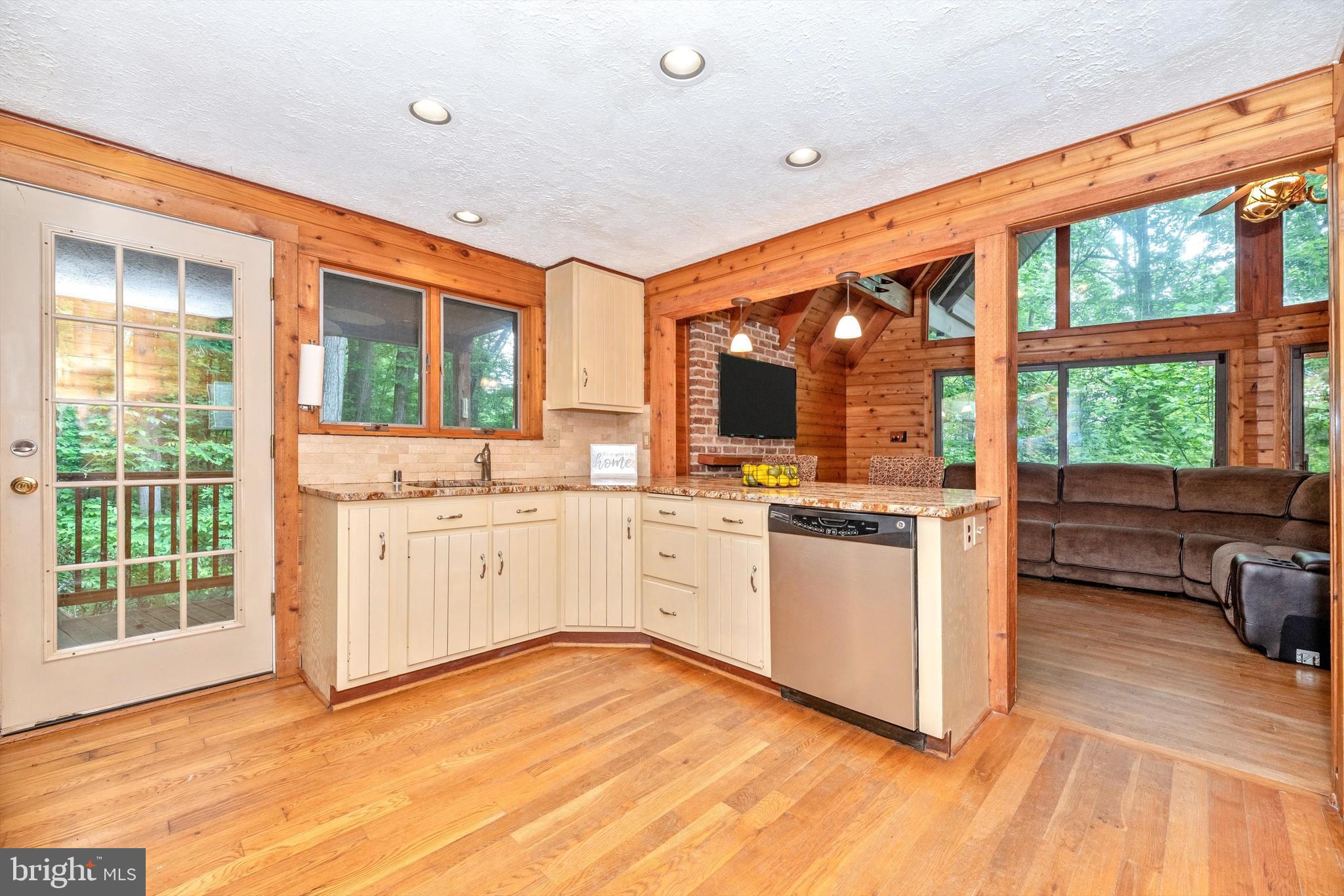 6838 Mountain Church Road Middletown, MD 21769 - Photo 25 of 49