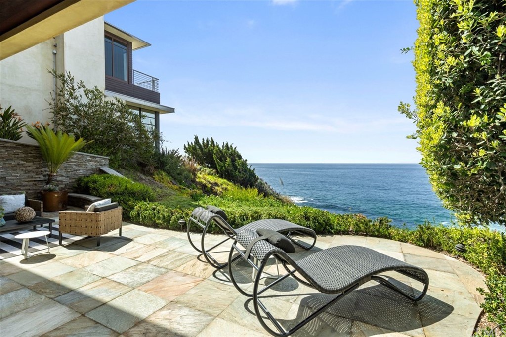 11 Camel Point Drive Laguna Beach, CA 92651 - Photo 43 of 67