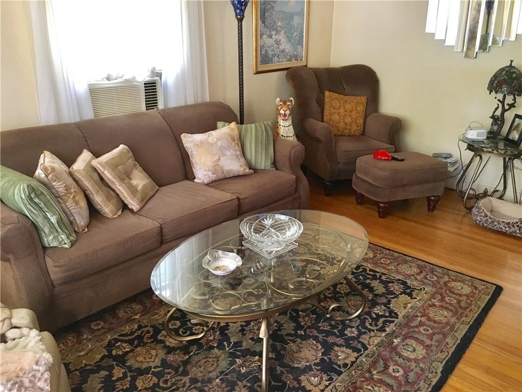30 Rutherford Avenue Warwick, RI 02886 - Photo 10 of 11 Gallery Image 10