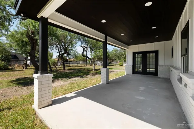 a view of a floor plan