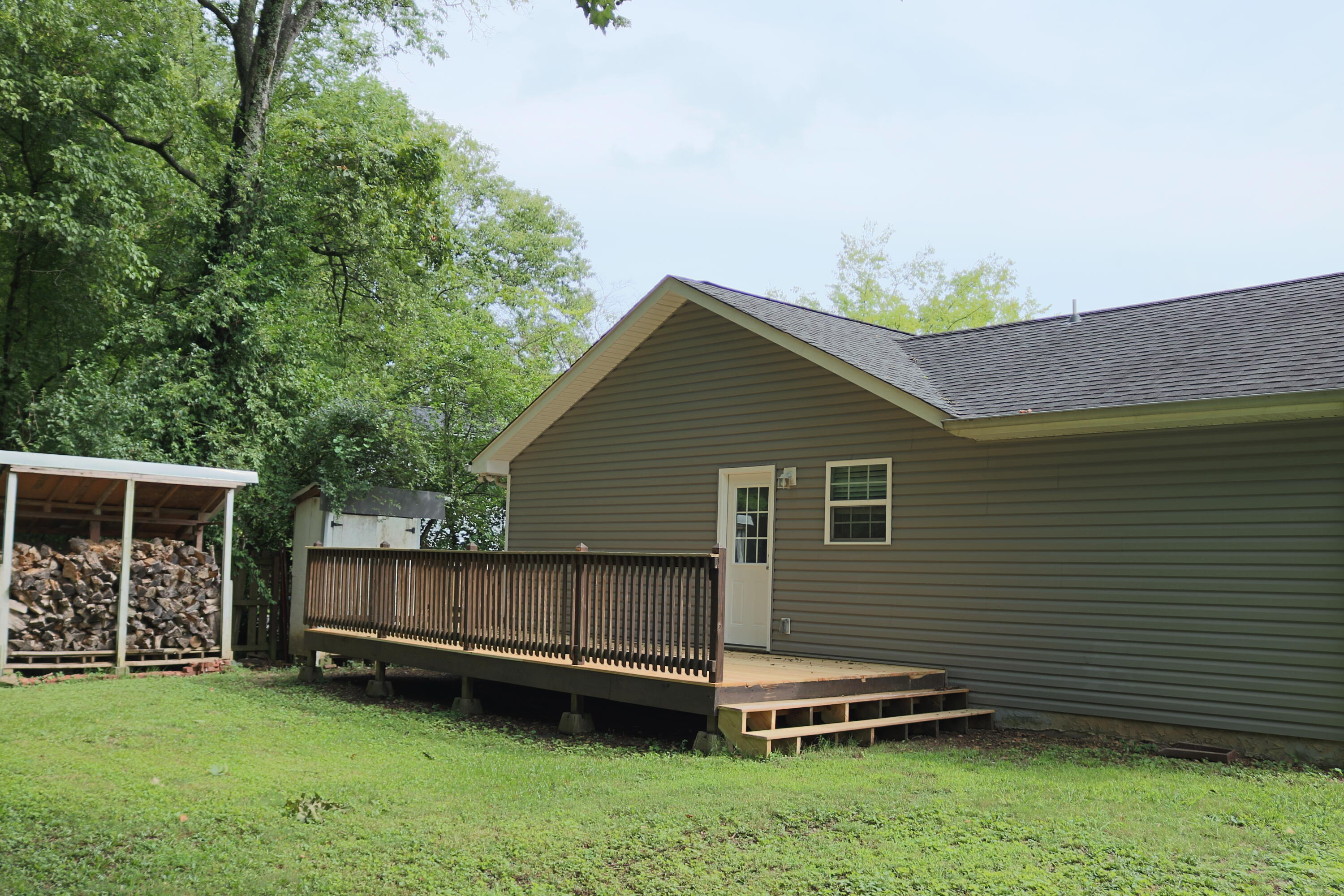 211 Martin Road Chattanooga, TN 37415 - Photo 31 of 32 381A8050-6658-494B-A3C7-ED68D0663E12