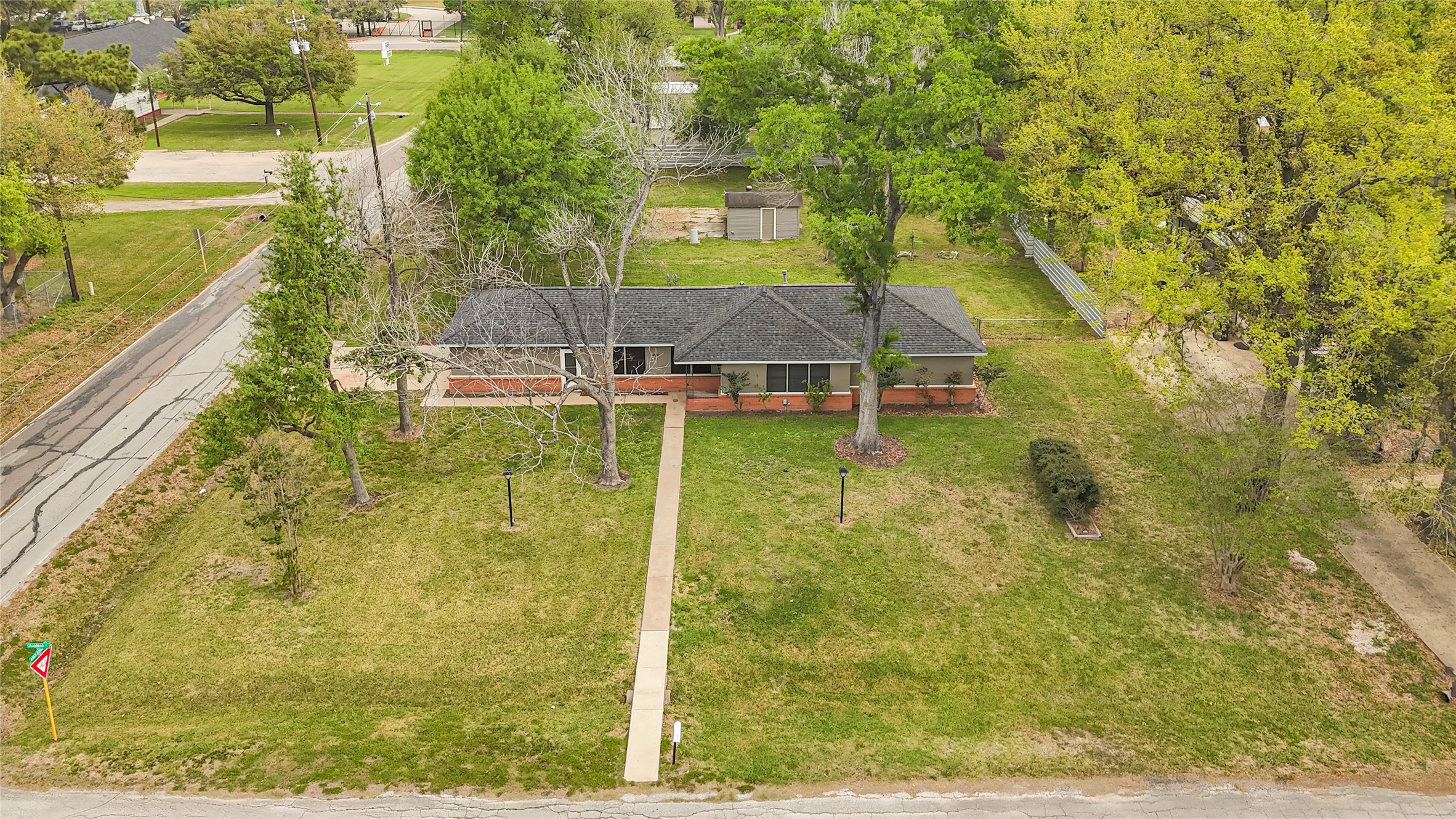 205 Grammar Road Houston, TX 77047 - Photo 25 of 26