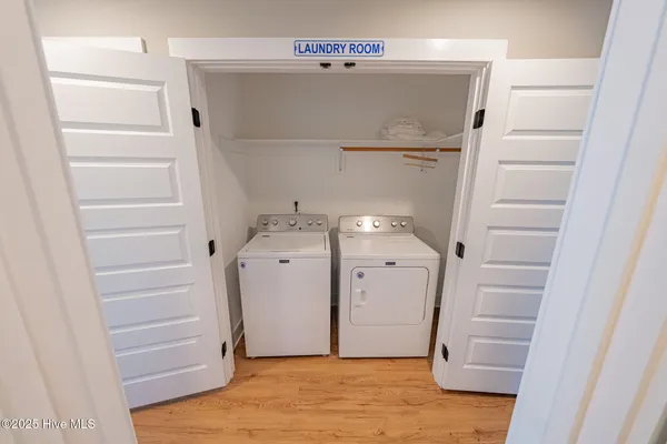 $699,900 | 500 West Eden Street, Kill Devil Hills, NC 27948