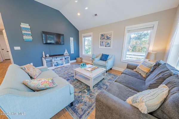 $699,900 | 500 West Eden Street, Kill Devil Hills, NC 27948