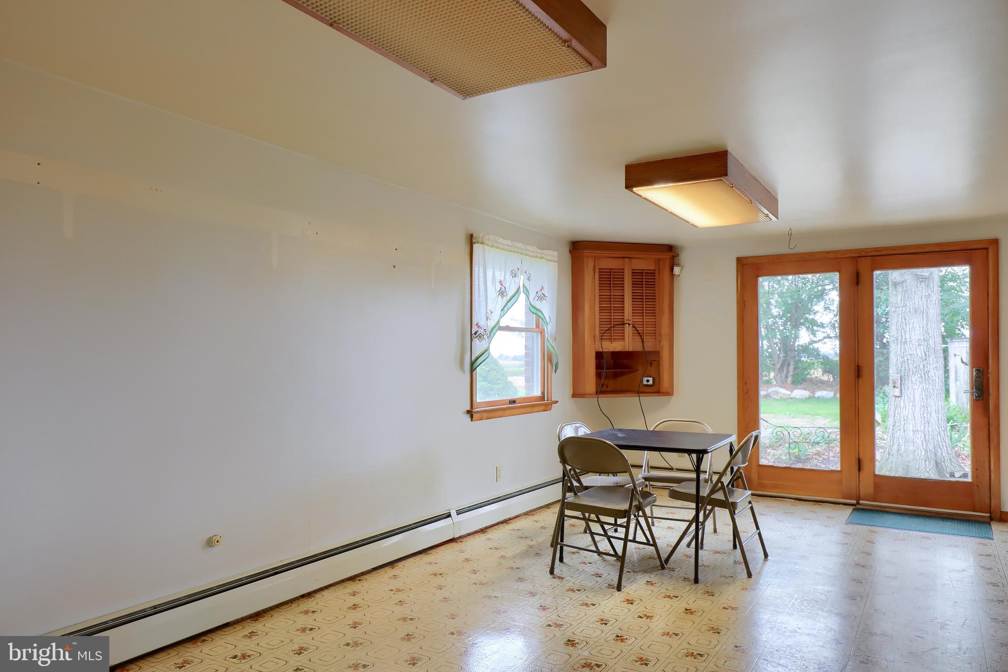 1537 Book Road Lancaster, PA 17602 - Photo 15 of 55 Gallery Image 15