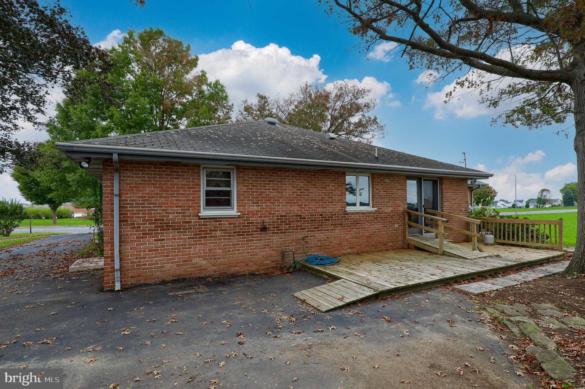 1537 Book Road Lancaster, PA 17602 - Photo 33 of 55 Gallery Image 33