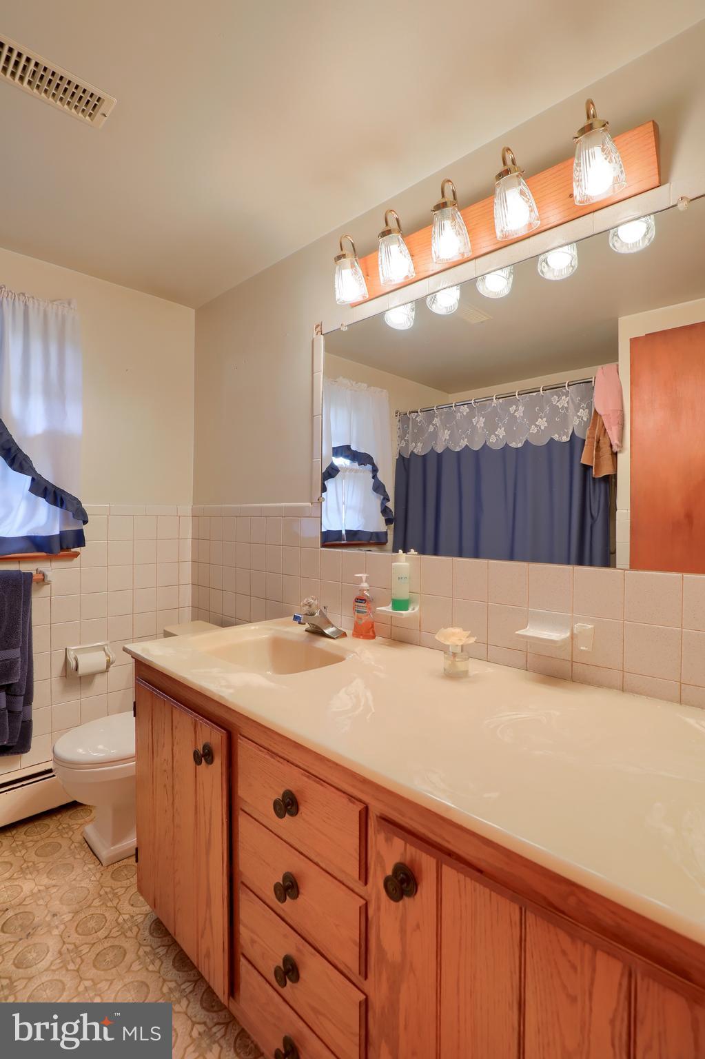 1537 Book Road Lancaster, PA 17602 - Photo 35 of 55 Gallery Image 35