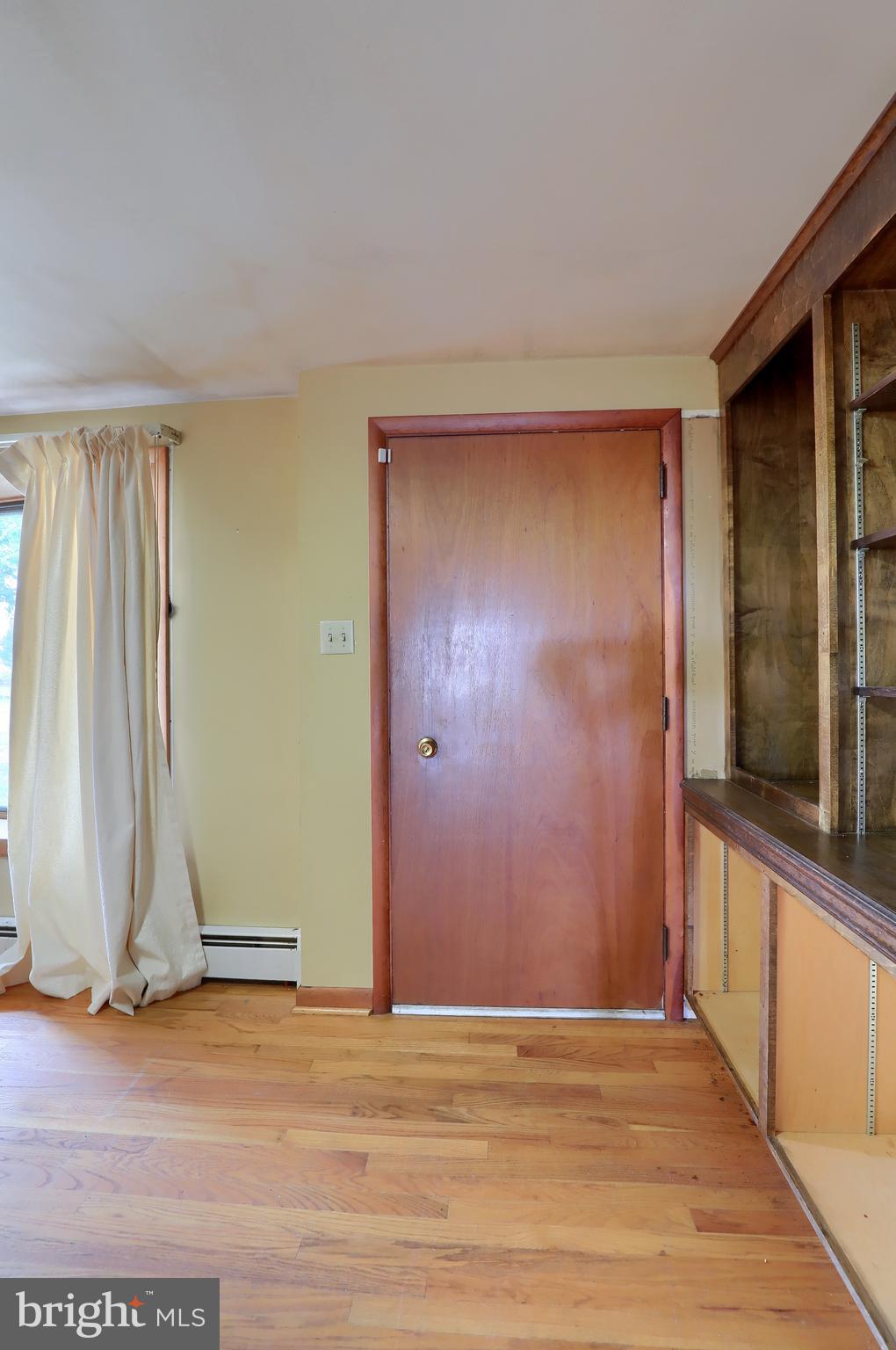 1537 Book Road Lancaster, PA 17602 - Photo 5 of 55 Gallery Image 5