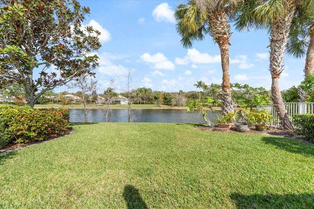 $469,900 | 8255 Quito Place, Wellington, FL 33414