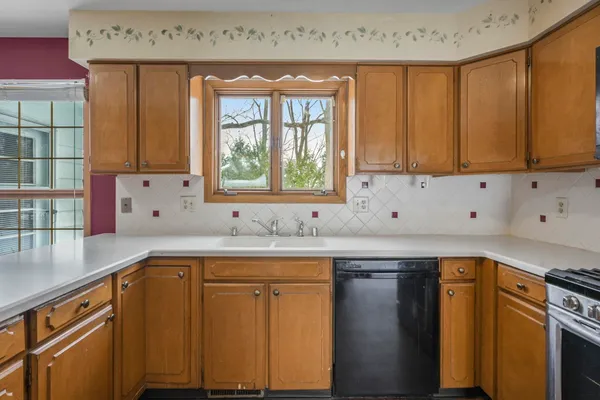 $524,900 | 4402 Vale Circle, Madison, WI 53711