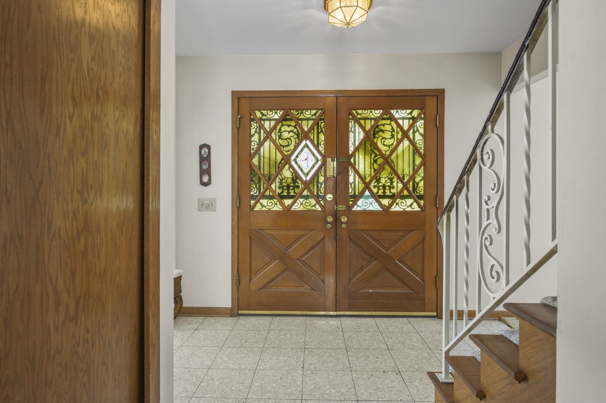 4402 Vale Circle Madison, WI 53711 - Photo 7 of 47