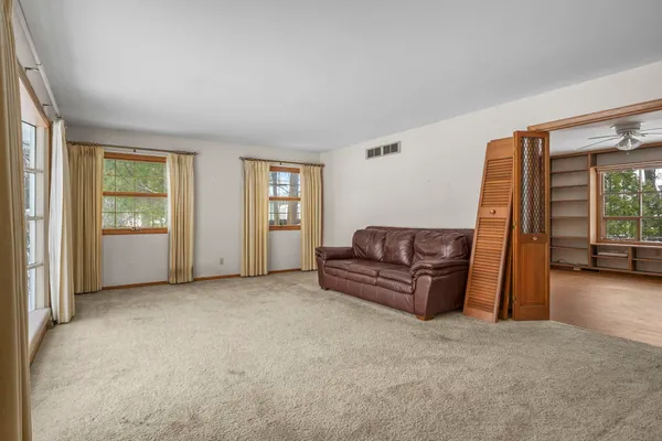 $524,900 | 4402 Vale Circle, Madison, WI 53711