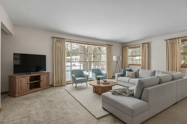 $524,900 | 4402 Vale Circle, Madison, WI 53711