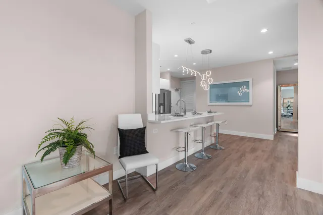 $1,095,000 | 41 Southwest Seminole Street, Unit 310, Stuart, FL 34994