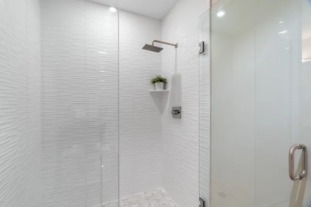 $1,095,000 | 41 Southwest Seminole Street, Unit 310, Stuart, FL 34994