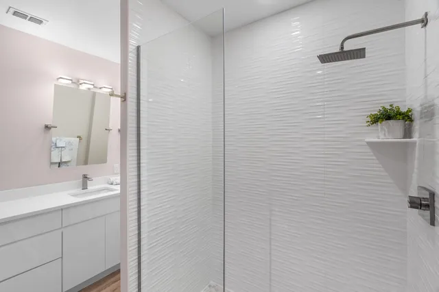 $1,095,000 | 41 Southwest Seminole Street, Unit 310, Stuart, FL 34994