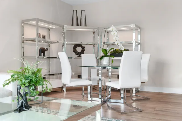 $1,095,000 | 41 Southwest Seminole Street, Unit 310, Stuart, FL 34994