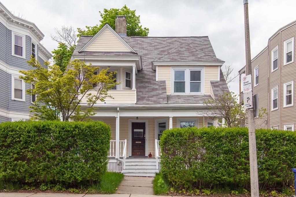 37 Mt Ida Road Boston, MA 02122 - Photo 2 of 35 Gallery Image 2