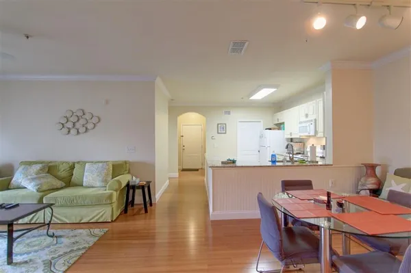 $2,750 | 6411 Borasco Drive, Unit 216, Melbourne, FL 32940