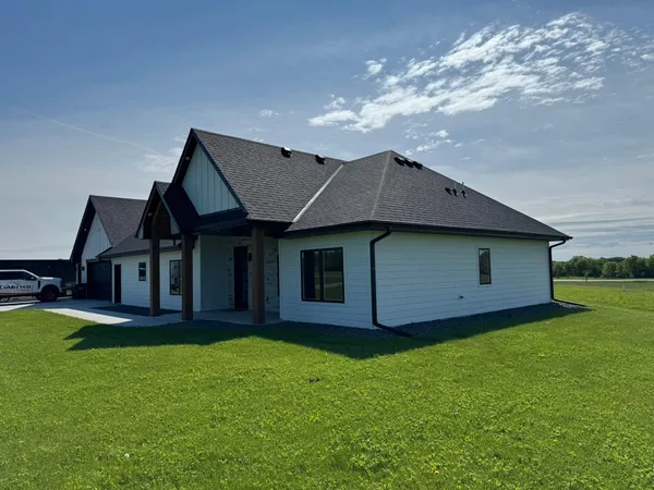 $669,900 | 6055 Scenic View, Kimball, MN 55353