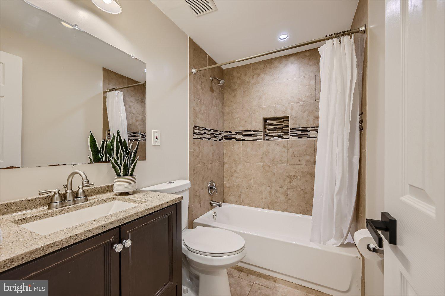 800 Cliffedge Road Pikesville, MD 21208 - Photo 22 of 38
