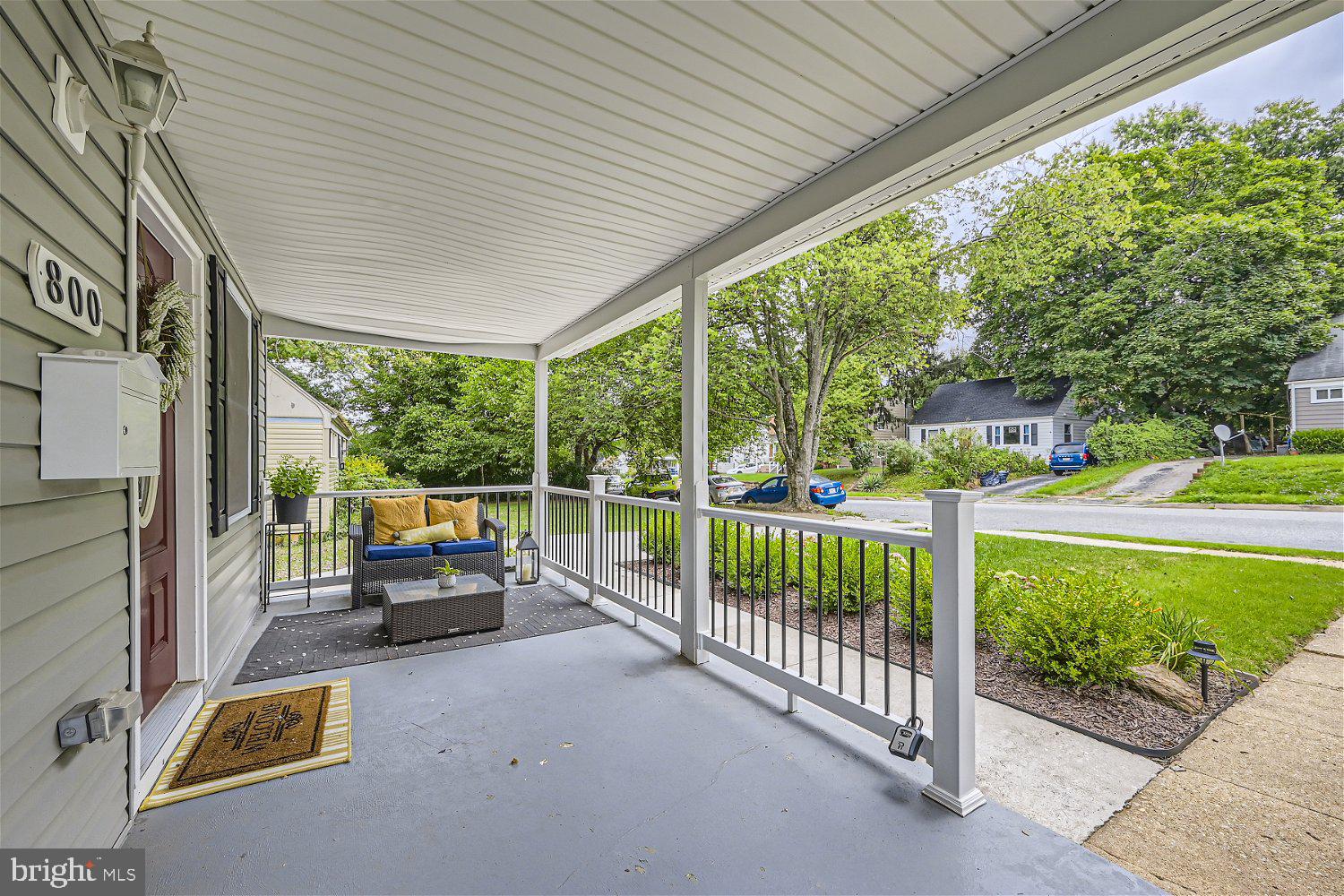 800 Cliffedge Road Pikesville, MD 21208 - Photo 4 of 38