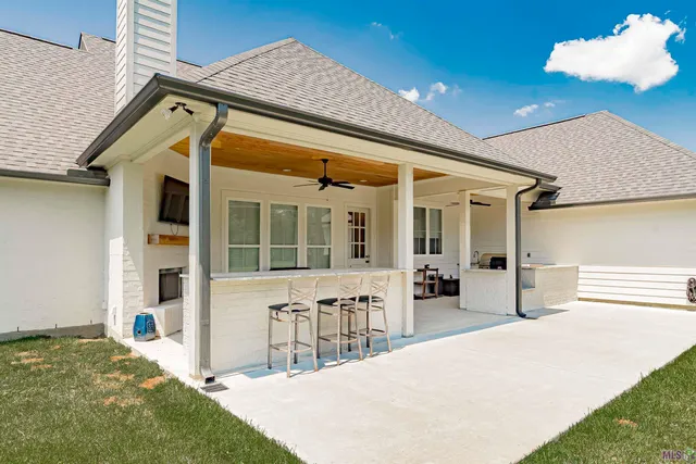 $649,900 | 43541 Collyns Cove, Prairieville, LA 70769