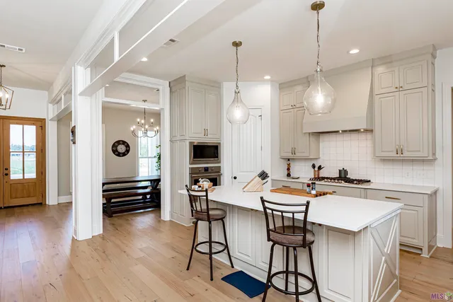 $649,900 | 43541 Collyns Cove, Prairieville, LA 70769